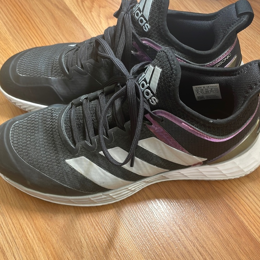 ADIDAS SNEAKERS WOMENS SIZE 8